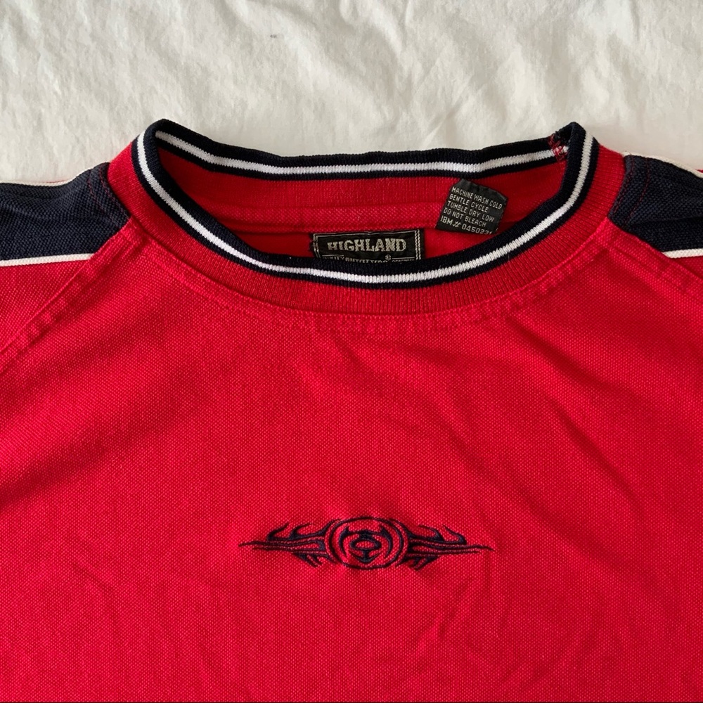 90’s Tee - Picture 2 of 4